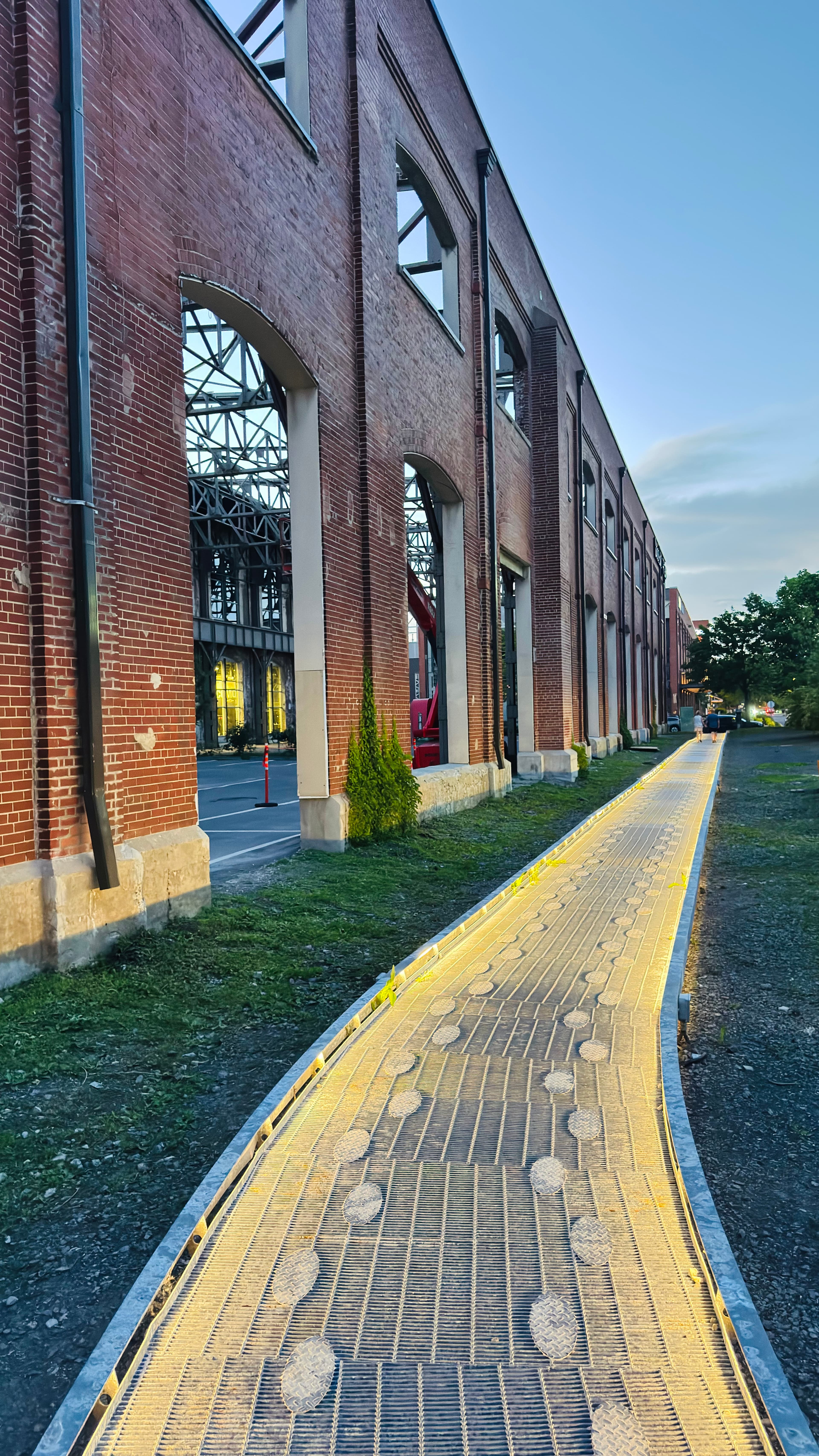 A nice illuminated foot pathway.