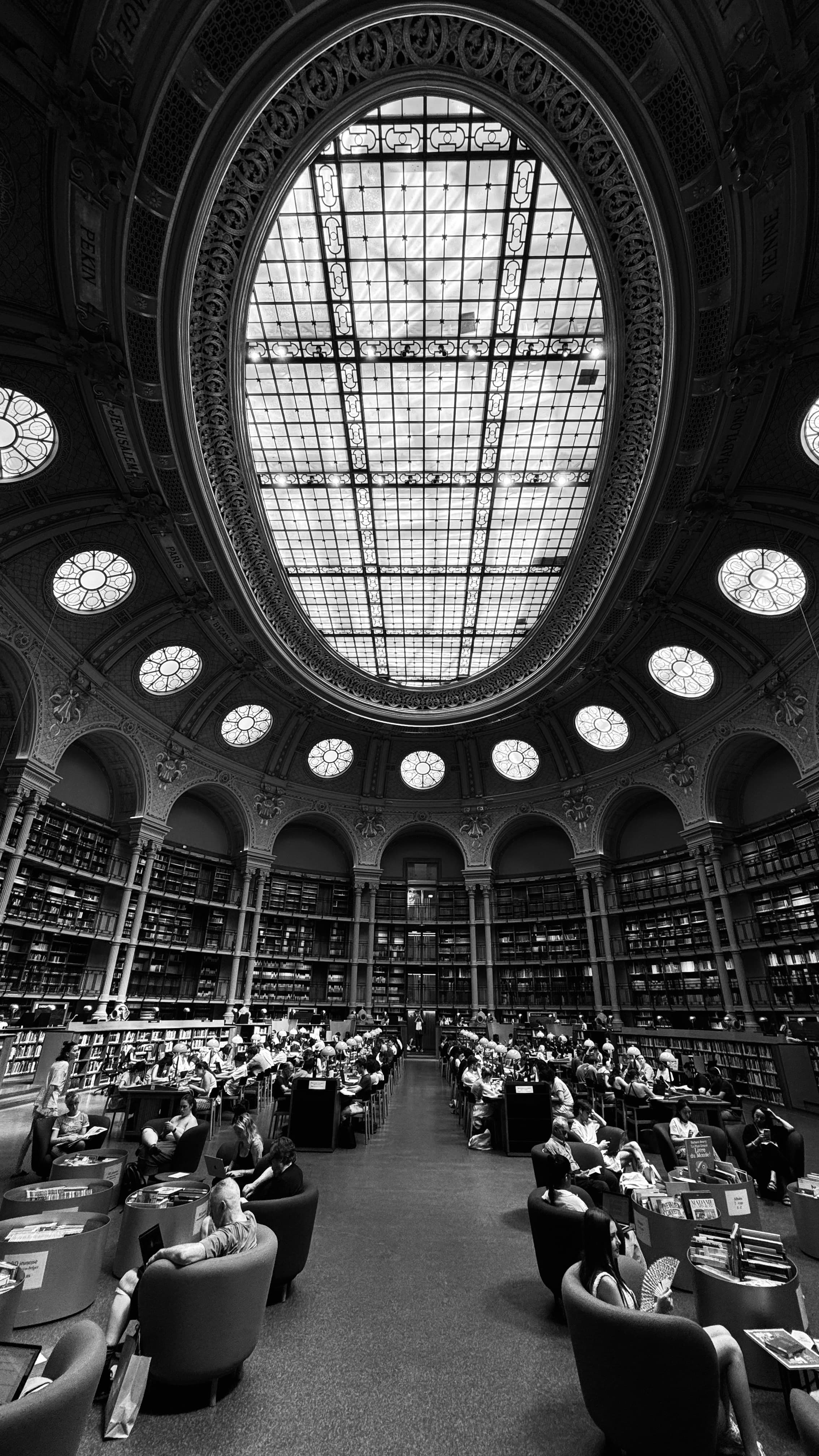 Very impressive, quiet and cool place: Bibliothèque Nationale de France.
