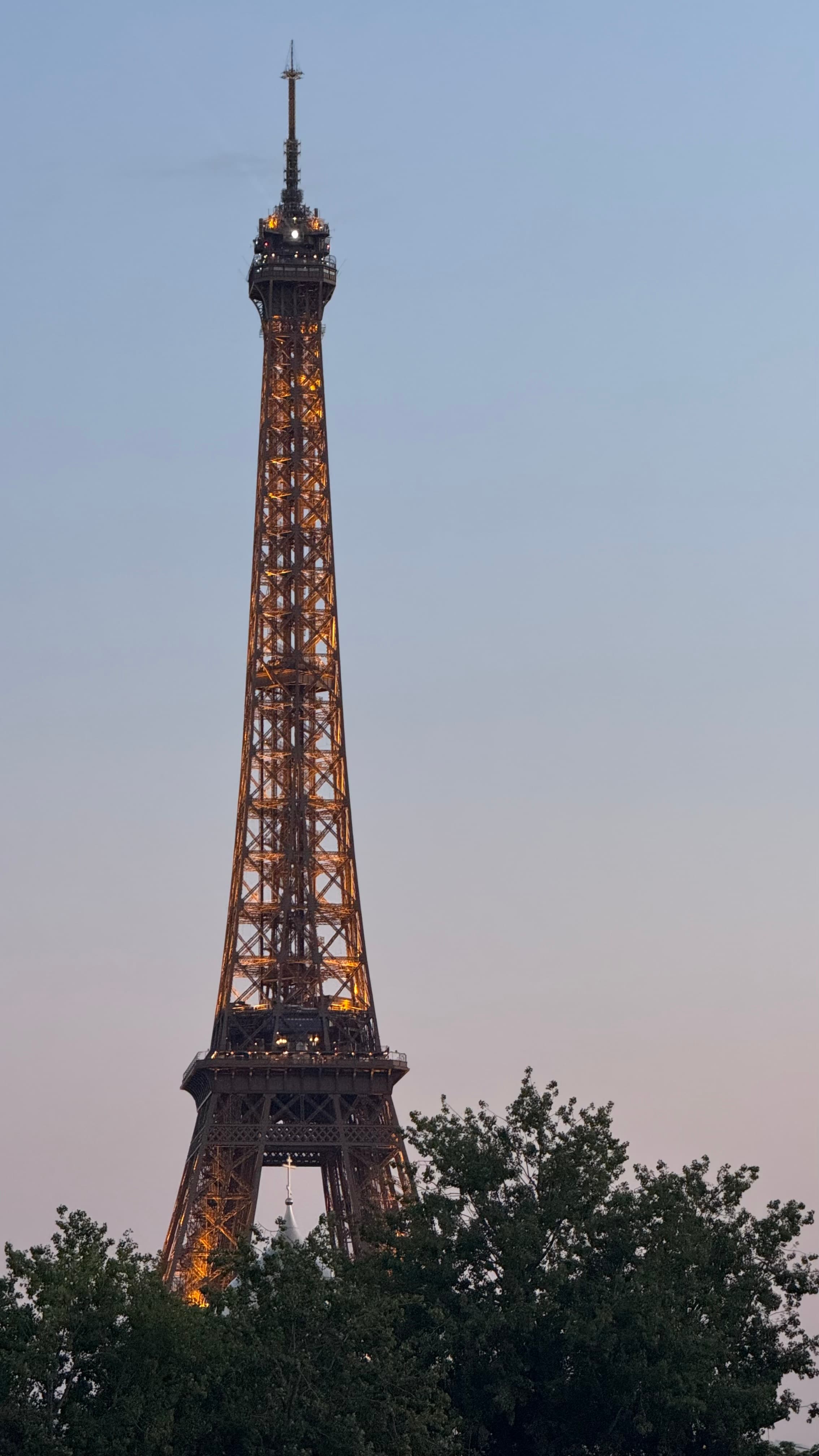 The beauty of Paris. ❤️ It’s one of my best shots of Eiffel Tower.