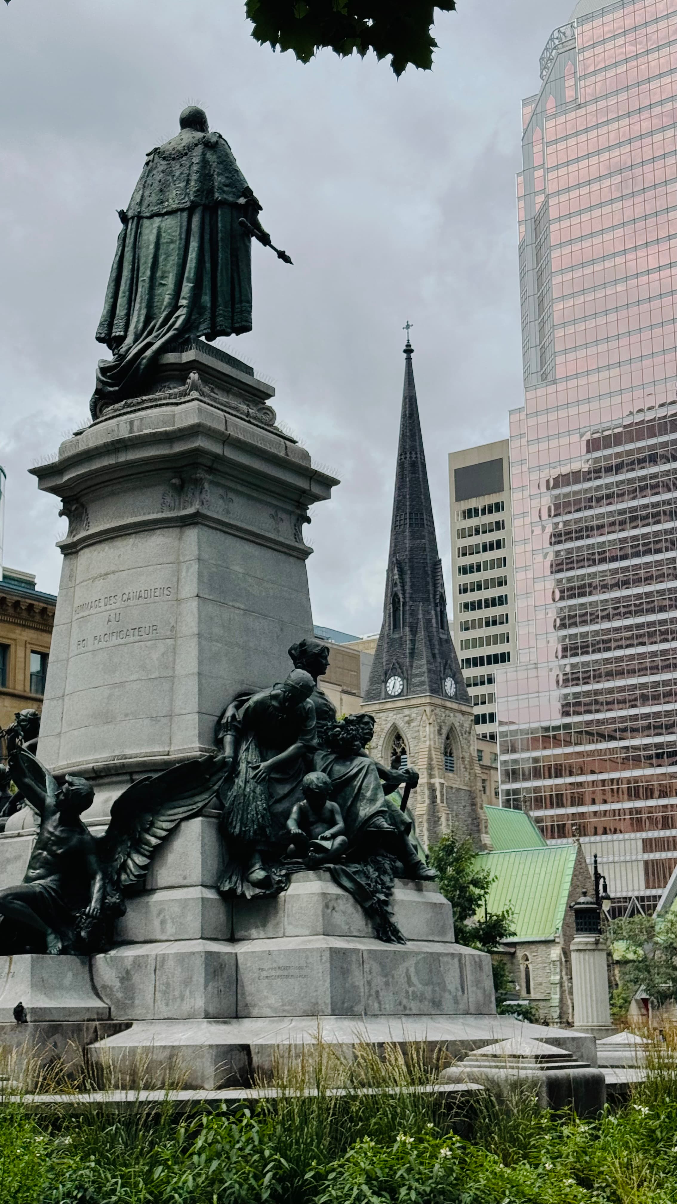 This public park, central downtown of Montreal has been fully renovated in recent years and it has become a very nice place to spend some time during summer. Great surroundings too, will history rich buildings.