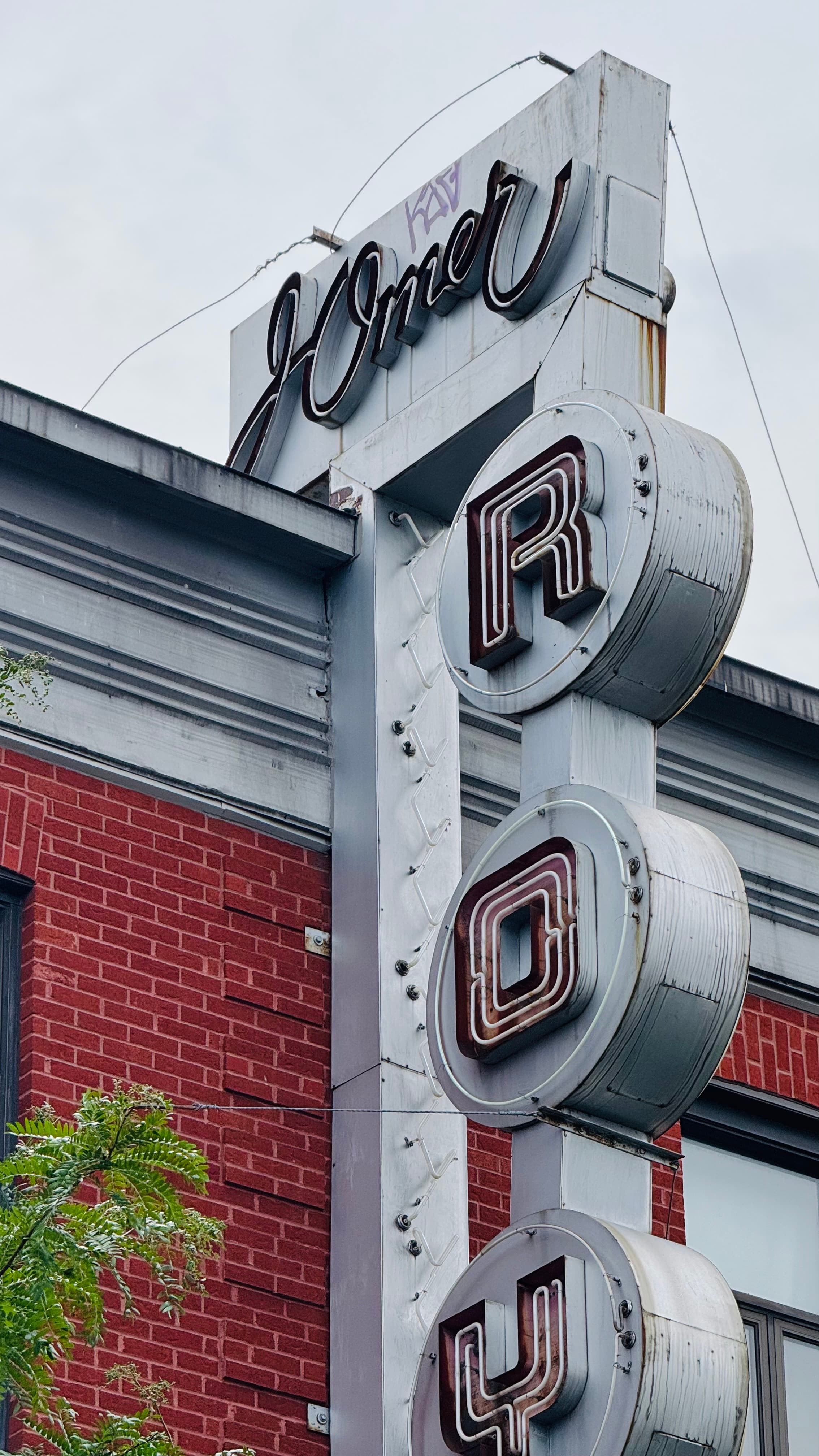 An artifact of Montreal's past era. We used to find them everywhere on downtown Montreal's Ste-Catherine Street back in the fifties.